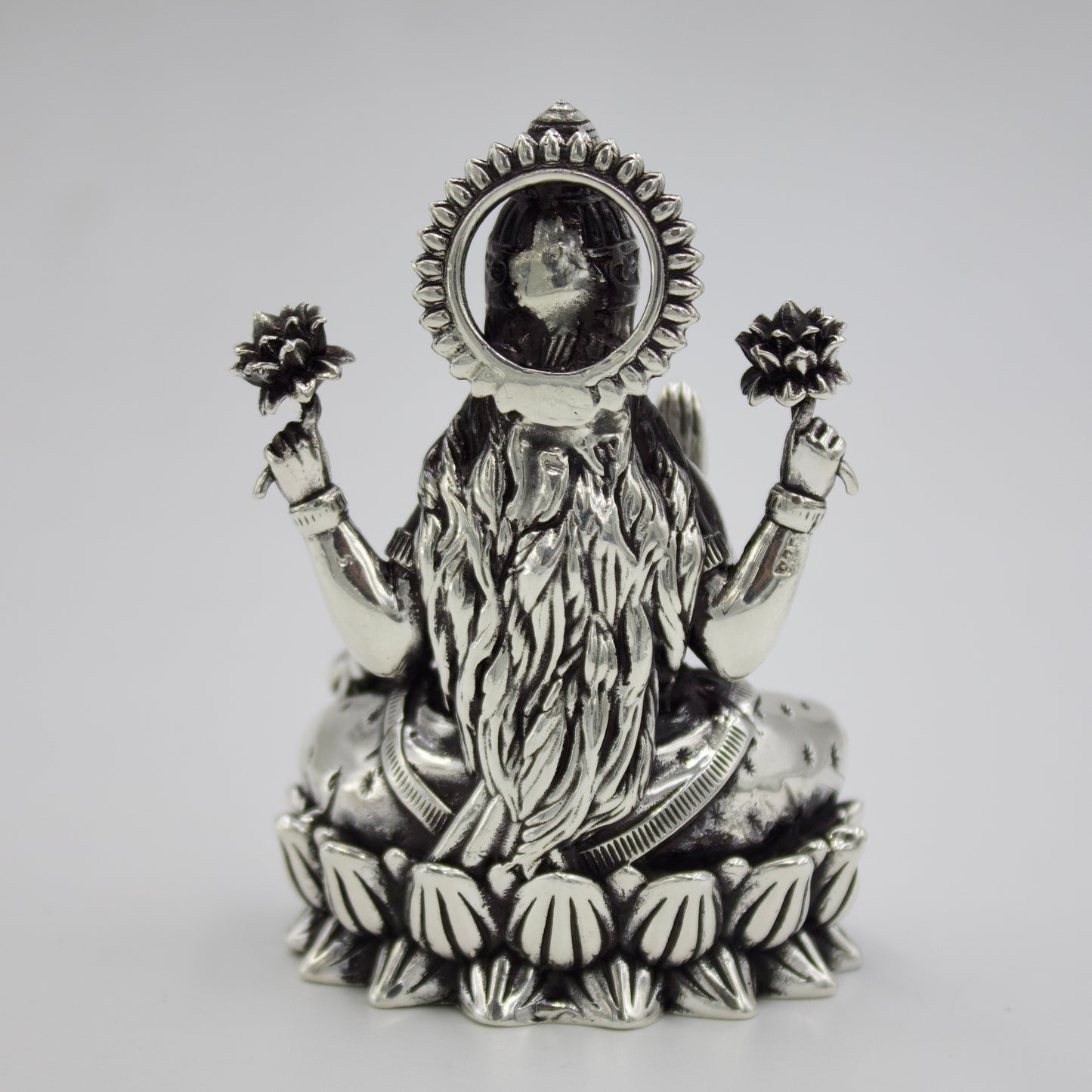 Handmade Goddess Laxmiji Idol in Sterling Silver for Puja