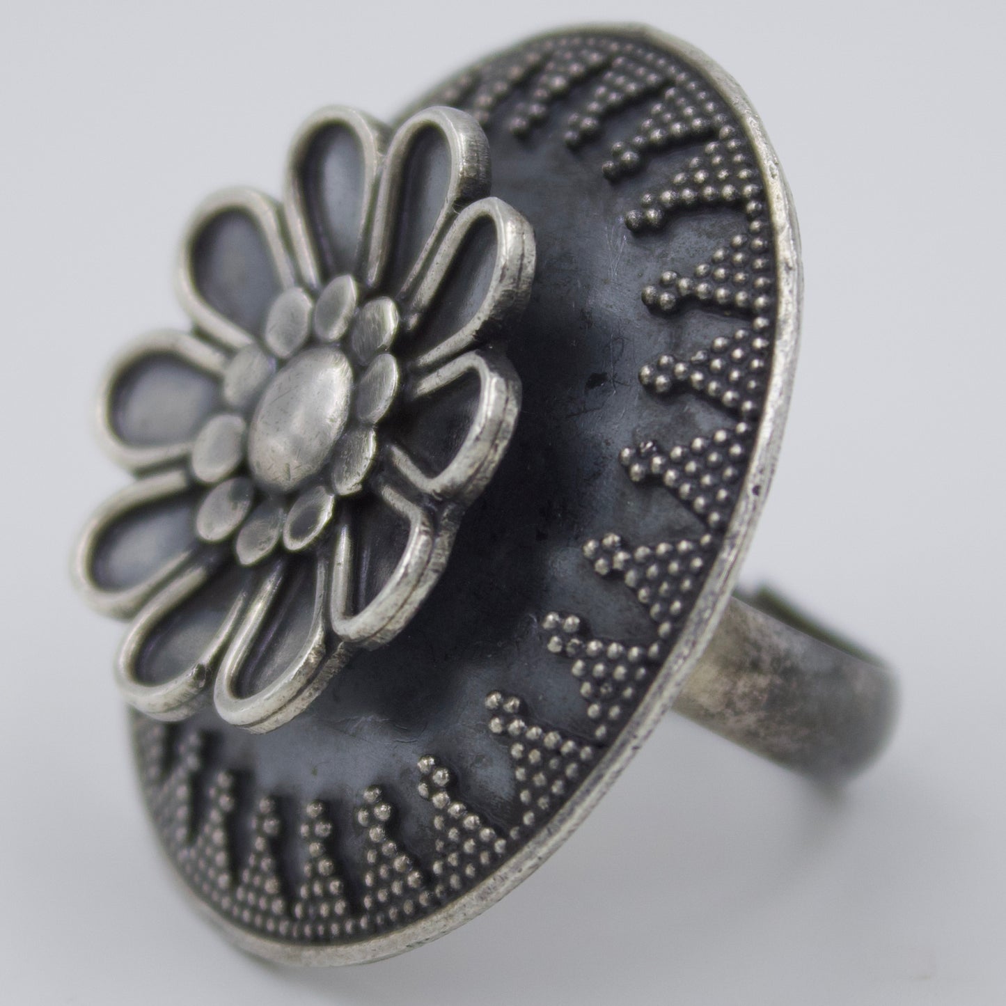 Handmade Etched Tribal Indian 3D Floral Statement Cocktail Ring in Sterling Silver Adjustable Size