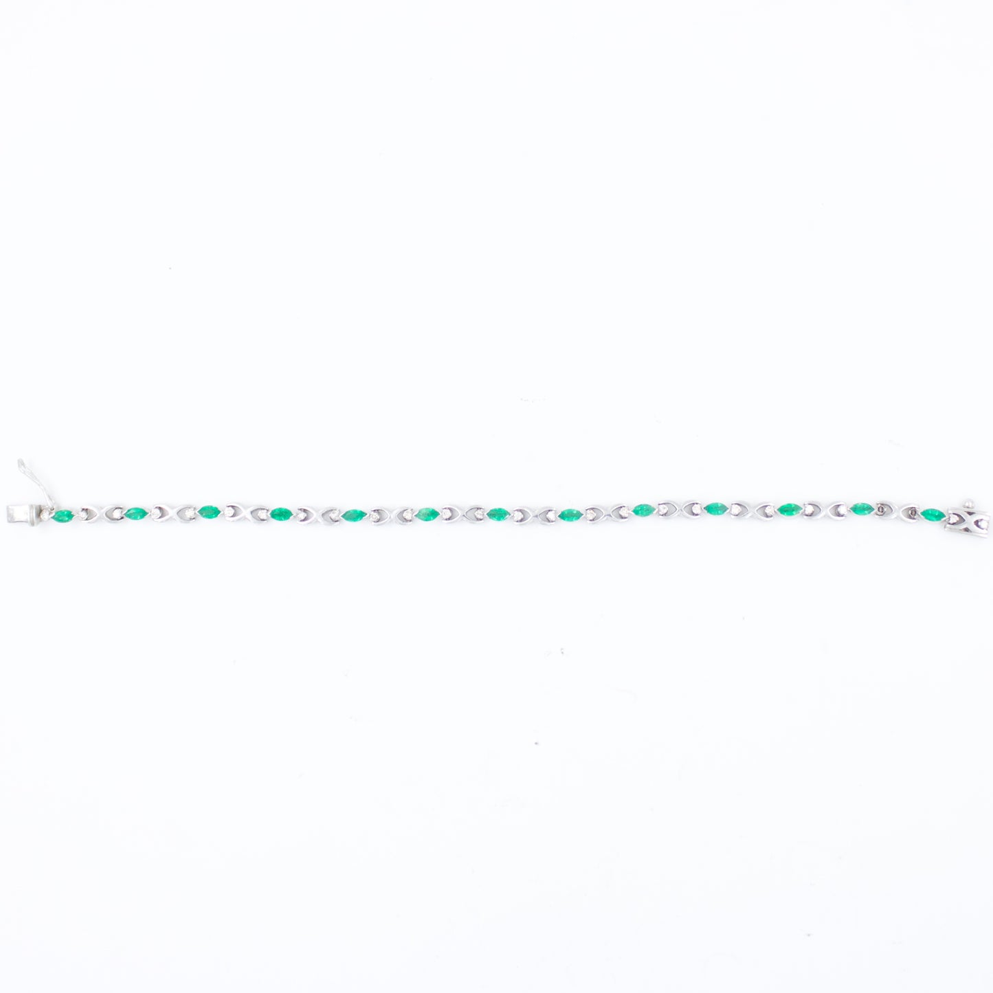 Natural Emerald & Diamond Tennis Bracelet in 18K White Gold