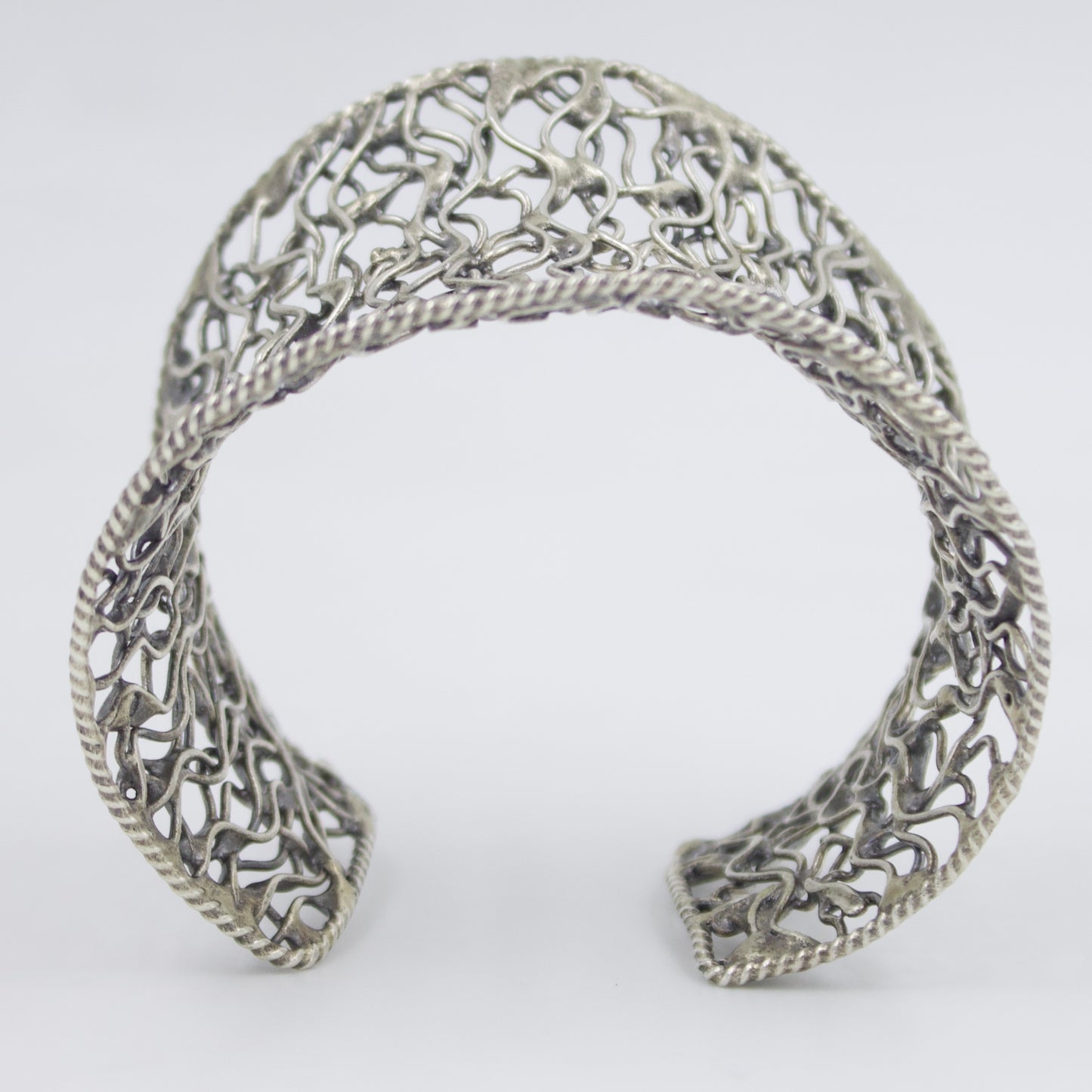 Indonesian Hand-woven Mesh Work Cuff Bracelet in Sterling Silver