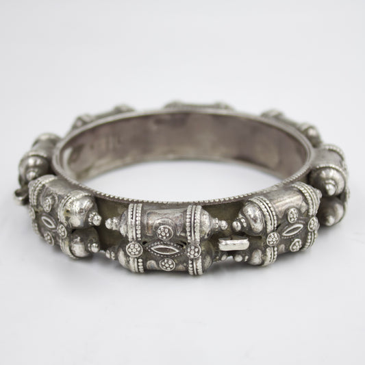 Antique Indian Tribal Handmade Slip On Bangle in Silver | 1910 Collectors Piece