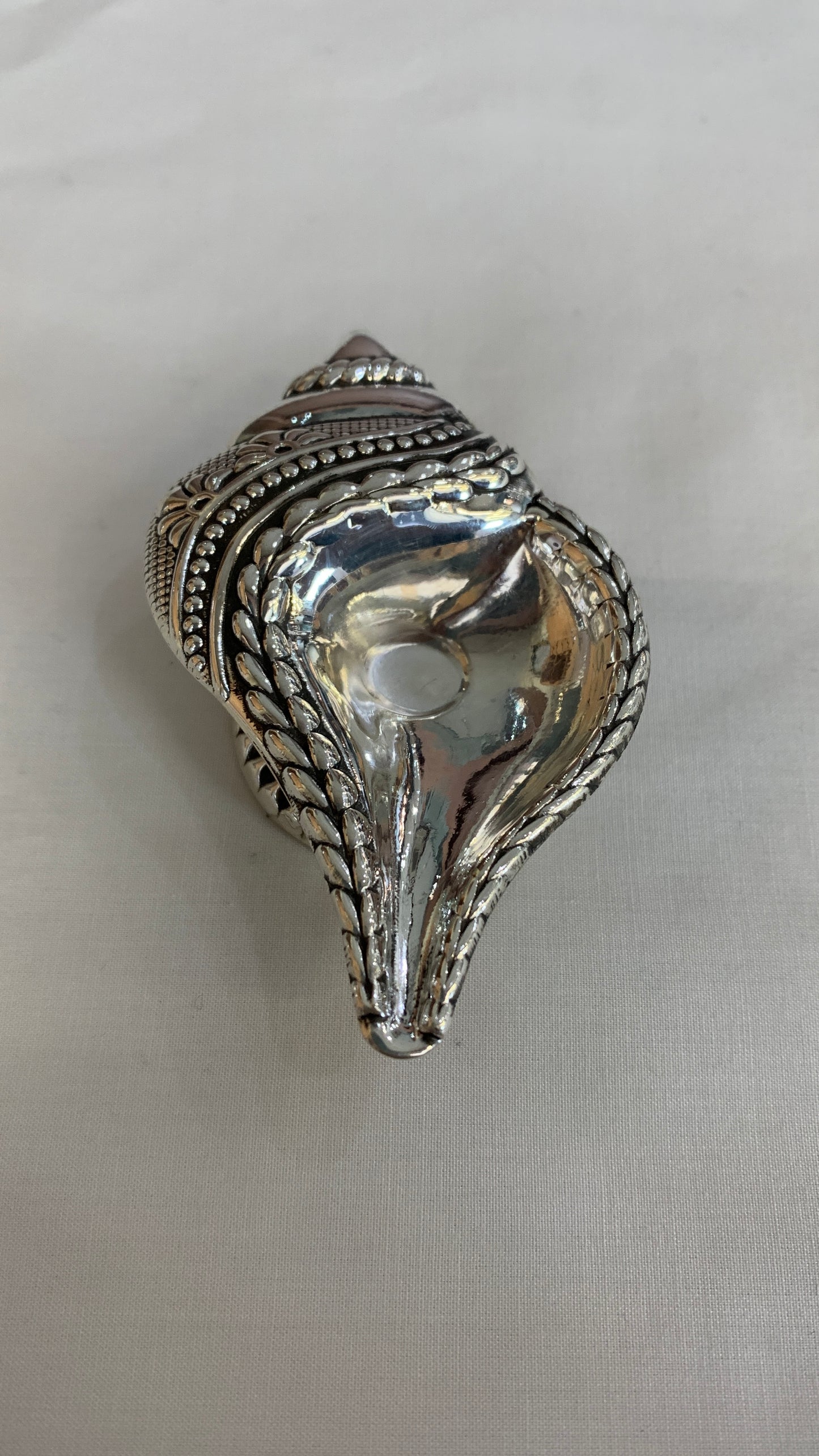 Shank Shaped Diya in Sterling Silver